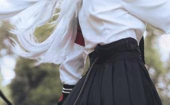 想看花嫁在铁板烧鬼舞w下的別样风情？新套图更新，不见不散！