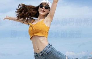 魅妍社 – 捞起Angela小热巴的死库水套图,让你感受水的亲密