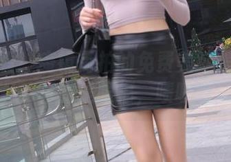 一定要看！魔镜街拍的免费美腿美女合集，真的是眼福，啧啧啧